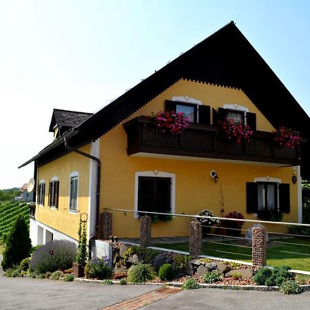 Apartament Gastehaus Friedrich Klöch Zewnętrze zdjęcie